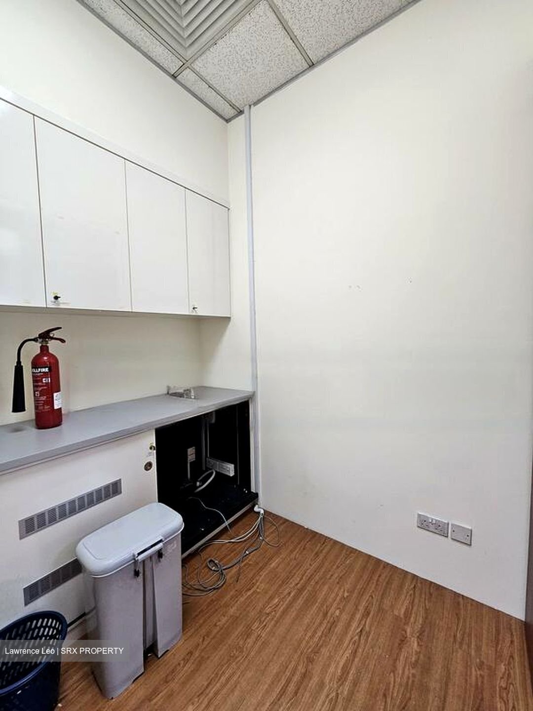Alexandra Point (D5), Office #457557211
